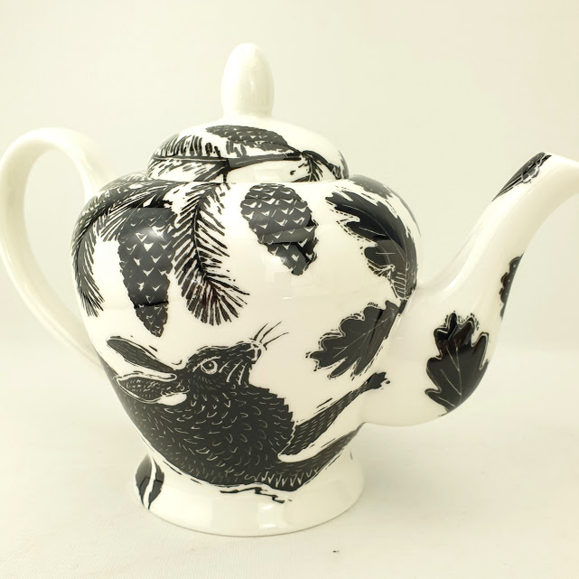 2 cup tea pot, black and white English wild animals, wild hare