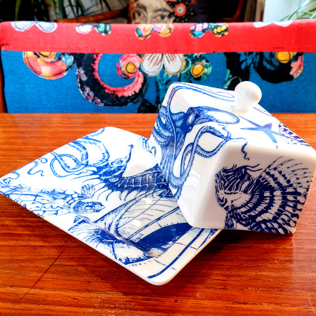 Blue and white China butterdish seaside themed