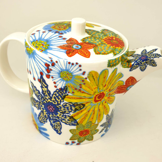 Flower Power large six cup teapot - Image 5